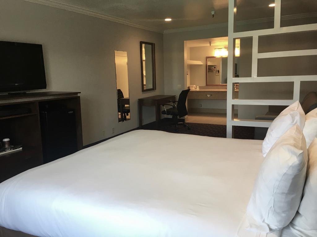 Hotel Pacific, Manhattan Beach Room photo